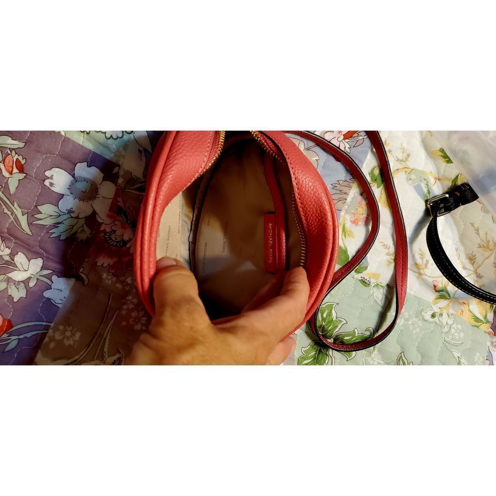 NWOT MICHAEL KORS CROSSBODY - Picture 5 of 6